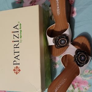 PATRIZIA by Spring Step womens size 6